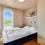 Nine - 200m From The Sea By Interhome