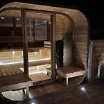 Nine - 200m From The Sea By Interhome *