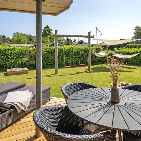 Holiday home Nine - 200m From The Sea By Interhome *