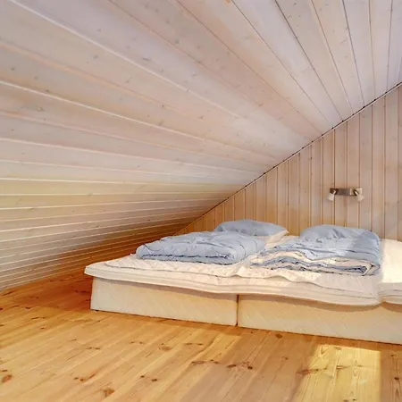Nine - 200m From The Sea By Interhome 펜션